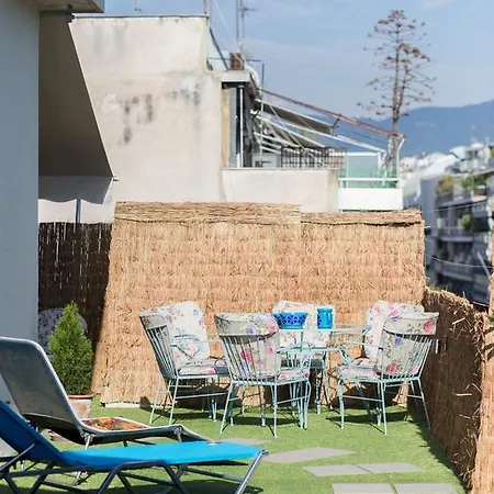 Victoria Apartment *